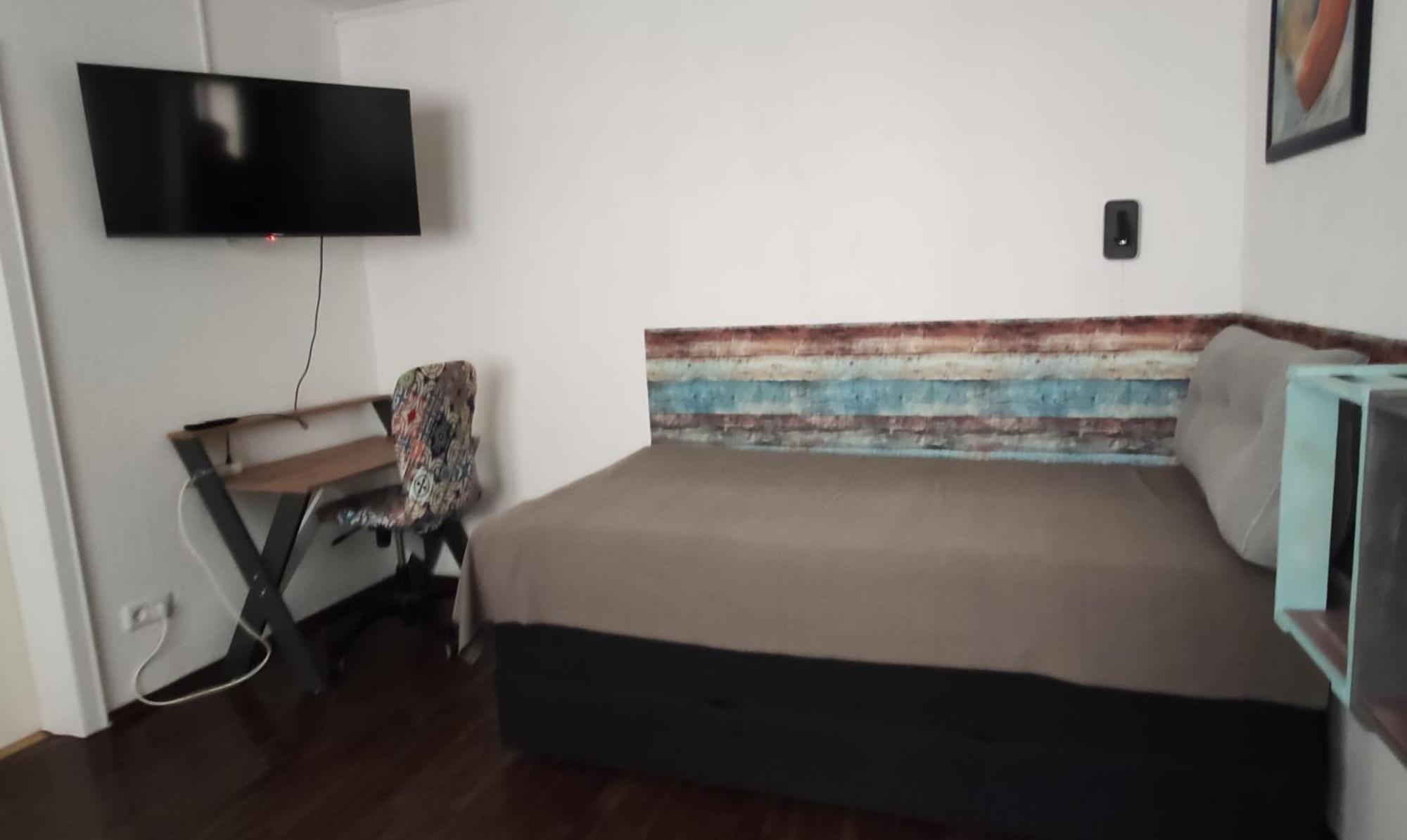 Route 66 Apartment Winningen Bagian luar foto