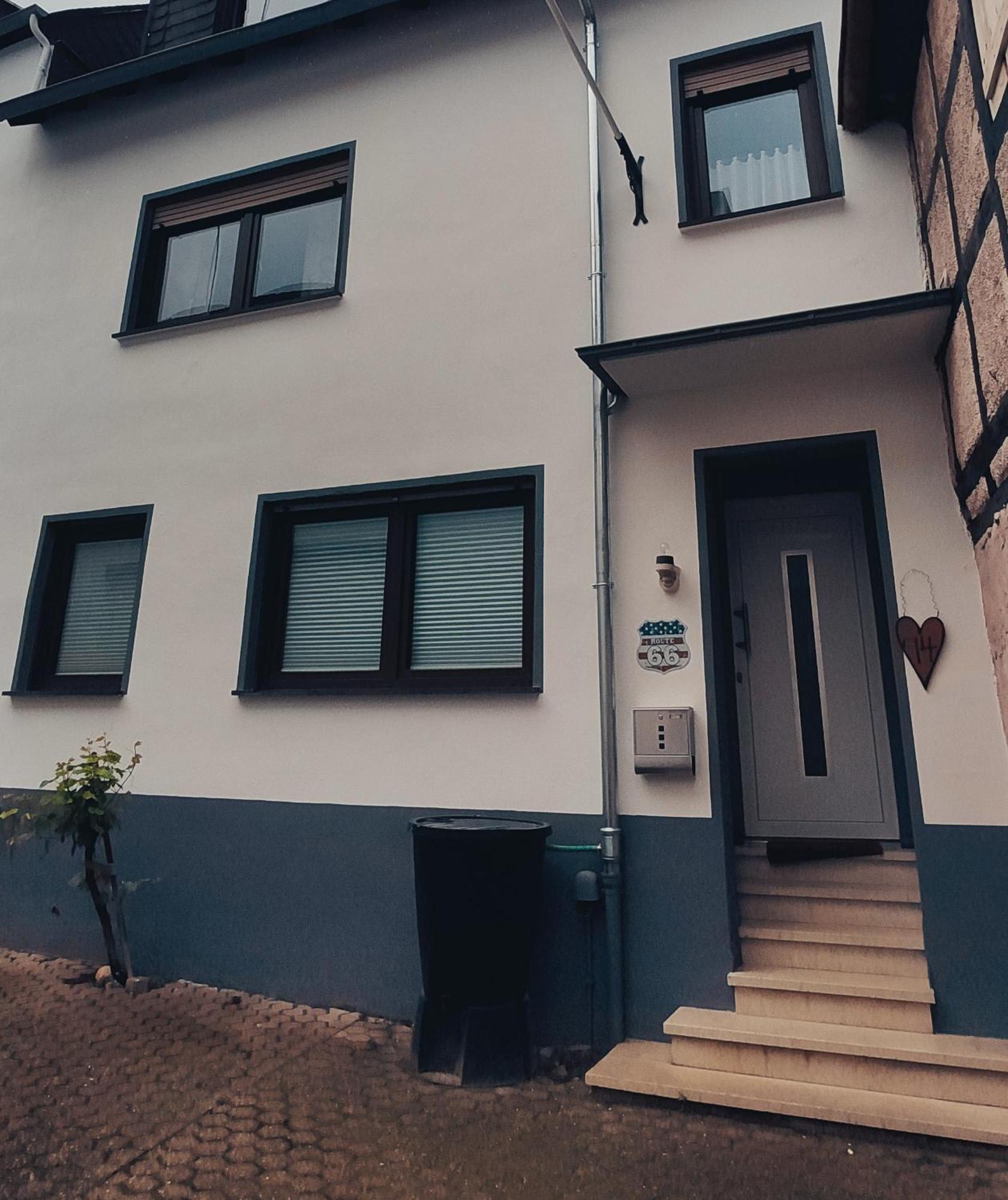 Route 66 Apartment Winningen Bagian luar foto